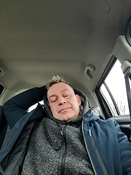 Snapshot of FleetedMusing chatting on December 15, 12:09 pm FleetedMusing online show from December 15, 12:09 pm