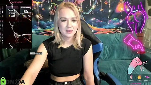 CrystalGirl99 online show from February 20, 8:31 pm