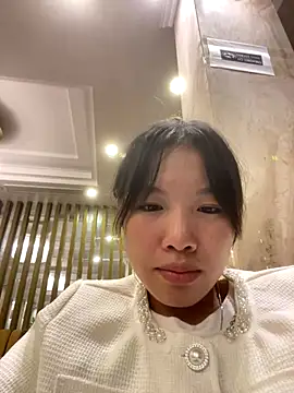 Snapshot of QueenLink chatting on September 22, 1:57 pm QueenLink online show from September 22, 1:57 pm