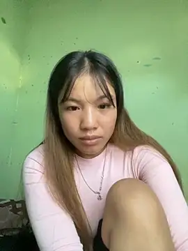 Snapshot of QueenLink chatting on October 2, 9:49 am QueenLink online show from October 2, 9:49 am