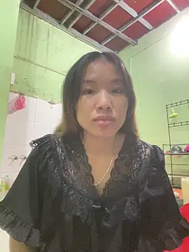 Snapshot of QueenLink chatting on October 3, 2:58 pm QueenLink online show from October 3, 2:58 pm