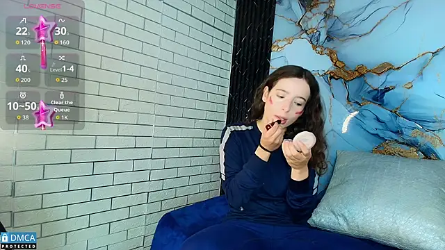 nena cupcake  online show from September 16, 11:22 am