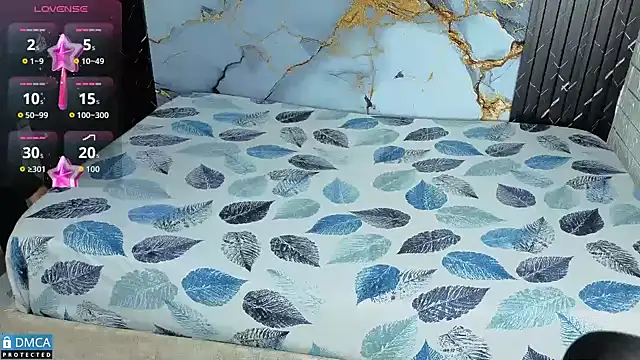 nena cupcake  online show from November 1, 11:12 am