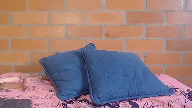 Montserrat Jay online show from February 9, 2:32 pm