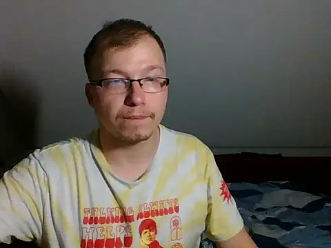 Snapshot of Liznat01 chatting on November 8, 8:40 pm Liznat01 online show from November 8, 8:40 pm