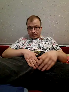 Snapshot of Liznat01 chatting on March 15, 4:35 pm Liznat01 online show from March 15, 4:35 pm