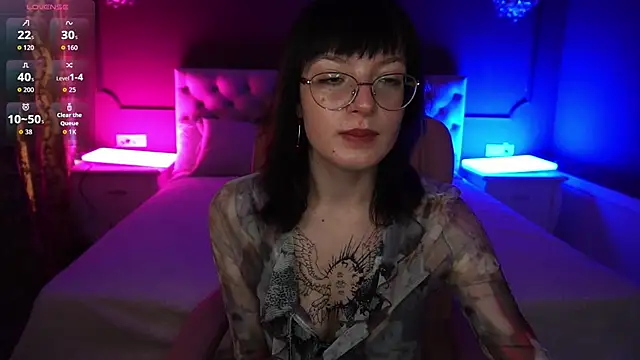 Pixie Peachh online show from September 22, 12:29 pm