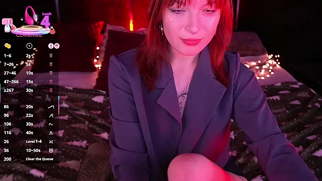 Snapshot of Pixie_Peachh chatting on February 12, 7:42 pm Pixie Peachh online show from February 12, 7:42 pm