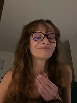 Chris06d22xh online show from October 16, 7:26 pm