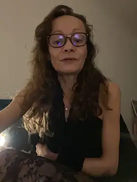 Chris06d22xh online show from November 5, 7:58 pm