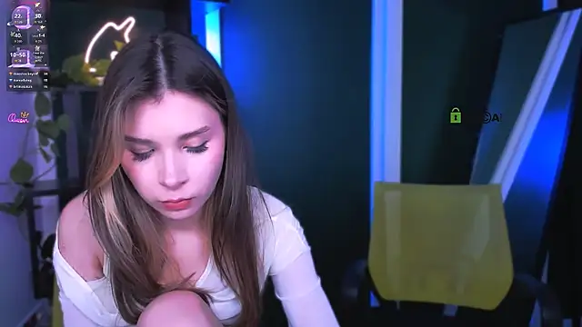 Snapshot of lily_morty chatting on April 8, 11:16 pm lily morty online show from April 8, 11:16 pm