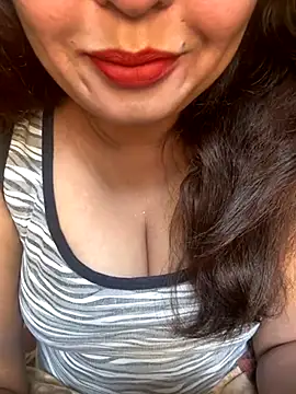 Snapshot of Bhabi_Ki_Antarvasna chatting on October 12, 7:07 am Bhabi Ki Antarvasna online show from October 12, 7:07 am