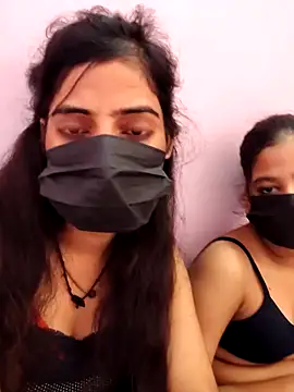 Snapshot of Hot-komall chatting on September 15, 4:12 am Hot-komall online show from September 15, 4:12 am