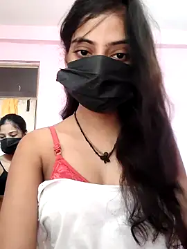 Snapshot of Hot-komall chatting on September 24, 5:00 am Hot-komall online show from September 24, 5:00 am