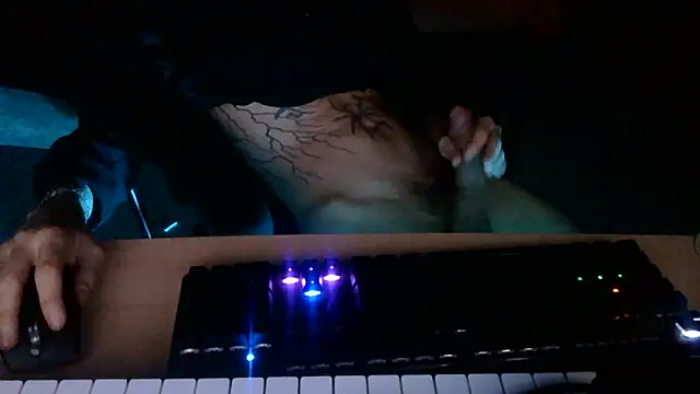 Snapshot of Kryk97 chatting on March 2, 1:08 am Kryk97 online show from March 2, 1:08 am