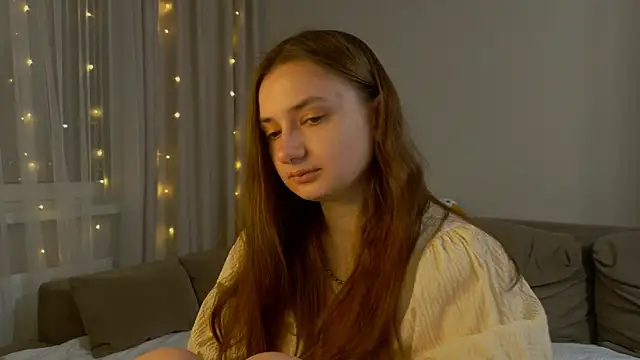 Lelia Vibe online show from April 14, 7:31 pm