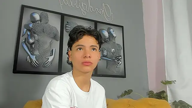 camillo virgil online show from November 1, 10:50 am