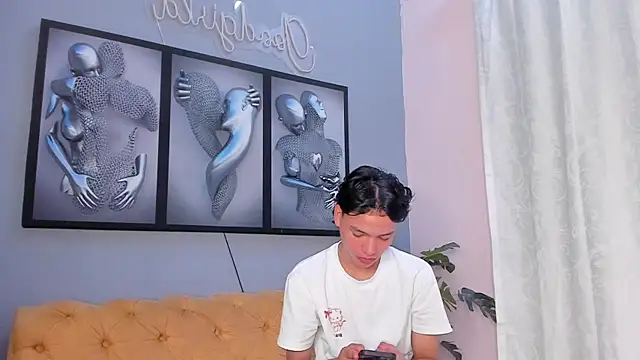 camillo virgil online show from November 17, 10:54 am