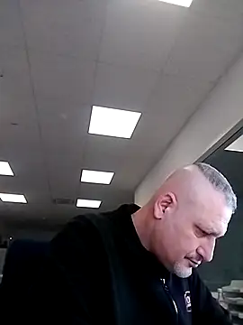 Snapshot of Hisnimin chatting on February 21, 12:11 am Hisnimin online show from February 21, 12:11 am