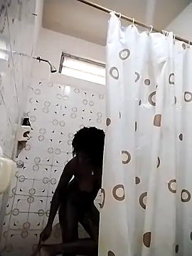 Snapshot of oshun_0 chatting on October 20, 1:55 pm oshun 0 online show from October 20, 1:55 pm