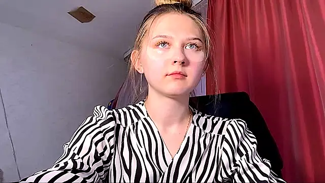 Smoke mama online show from September 12, 2:28 pm