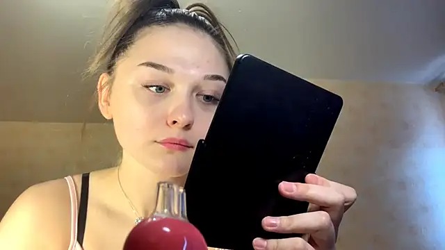 Smoke mama online show from February 18, 11:39 am