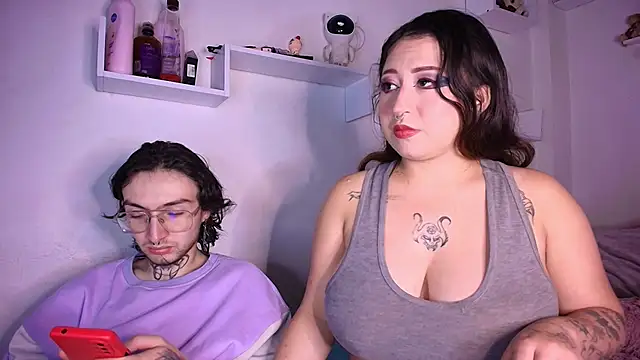 annyharriis online show from February 11, 9:09 pm