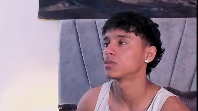 ZYZZ1312 online show from December 15, 8:57 pm