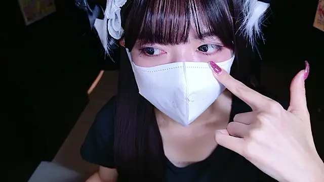 Azusa DoMybest online show from November 18, 4:06 am