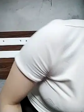 Mie rose online show from February 22, 1:40 am