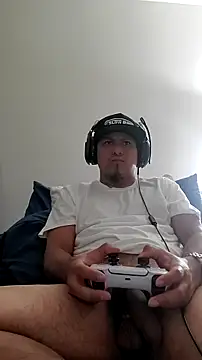 Snapshot of Caramelcumm0093 chatting on October 25, 3:47 am Caramelcumm0093 online show from October 25, 3:47 am