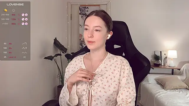 lucky13    online show from January 13, 9:09 pm