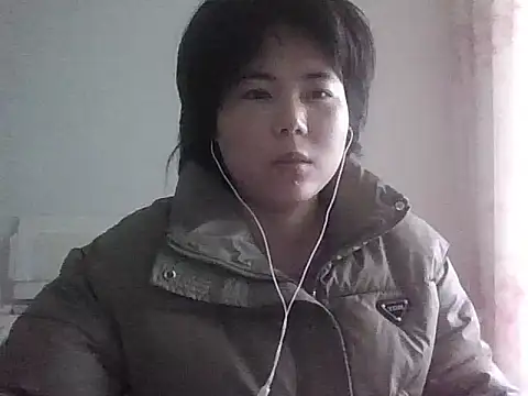 huihui520-- online show from March 4, 12:49 am