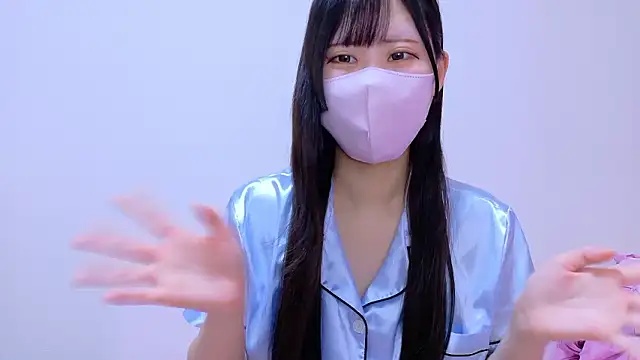 noa uxu online show from December 3, 2:41 am