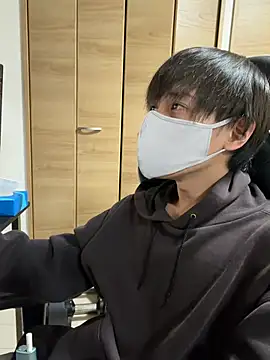 jiji9253 online show from March 7, 1:52 pm