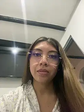 Sara-cooper2 online show from December 21, 12:12 pm