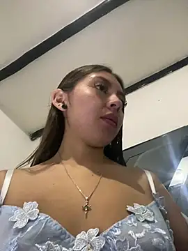 Snapshot of Sara-cooper2 chatting on February 1, 7:56 pm Sara-cooper2 online show from February 1, 7:56 pm