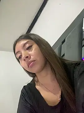 Snapshot of Sara-cooper2 chatting on February 21, 4:24 am Sara-cooper2 online show from February 21, 4:24 am