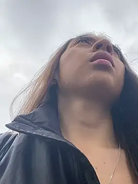 Snapshot of Sara-cooper2 chatting on February 24, 2:37 pm Sara-cooper2 online show from February 24, 2:37 pm