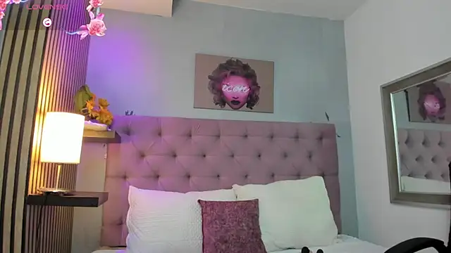 orion  smith online show from September 20, 12:39 pm