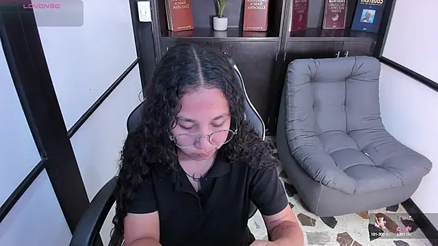 Snapshot of Noahsmitth_ chatting on September 26, 5:11 am Noahsmitth online show from September 26, 5:11 am