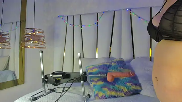 bonnie sm online show from November 16, 7:19 pm