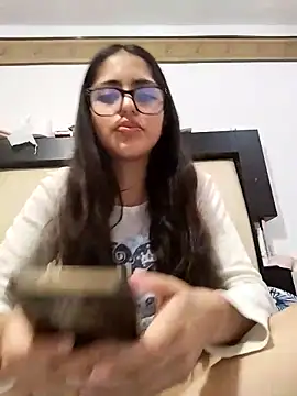 Snapshot of Goddesscut333 chatting on October 30, 4:30 pm Goddesscut333 online show from October 30, 4:30 pm