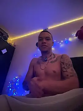 AlphaMasterXxx online show from February 23, 9:06 am