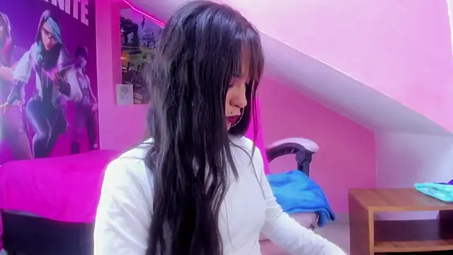 mikaela303av online show from October 31, 2:56 am