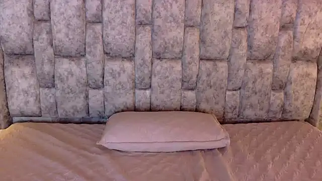 Lizbeth Rouse online show from January 9, 11:13 am