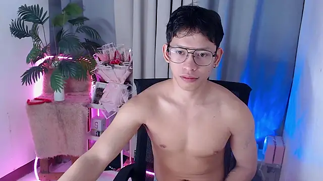 pinkcock froi2305 online show from February 18, 2:07 am