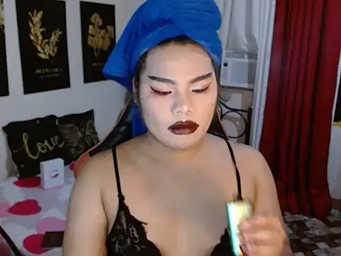 TSbrianaHugeCock online show from November 7, 11:43 am