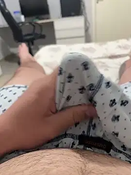 Novinho16cmz online show from October 13, 1:05 am