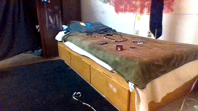 Nuttygmarley online show from April 19, 7:40 am